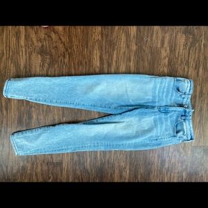 American Eagle Stretchy Jeans